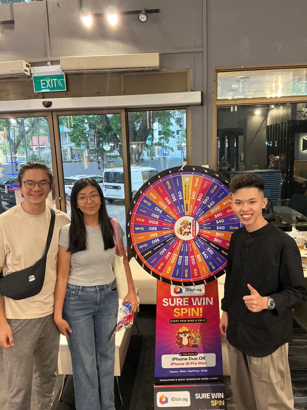 Group of homeowners at the sure-win wheel